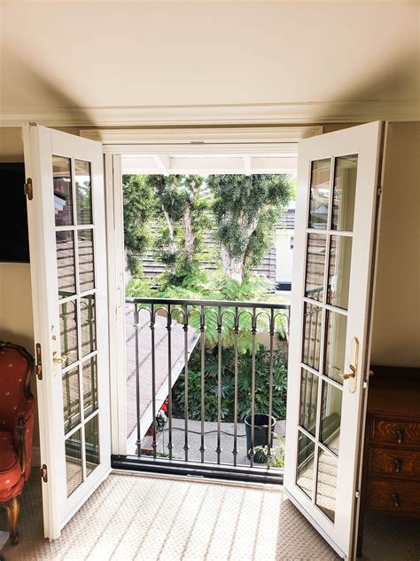 Common Questions and Answers About Witchcraft Mesh French Door Screens